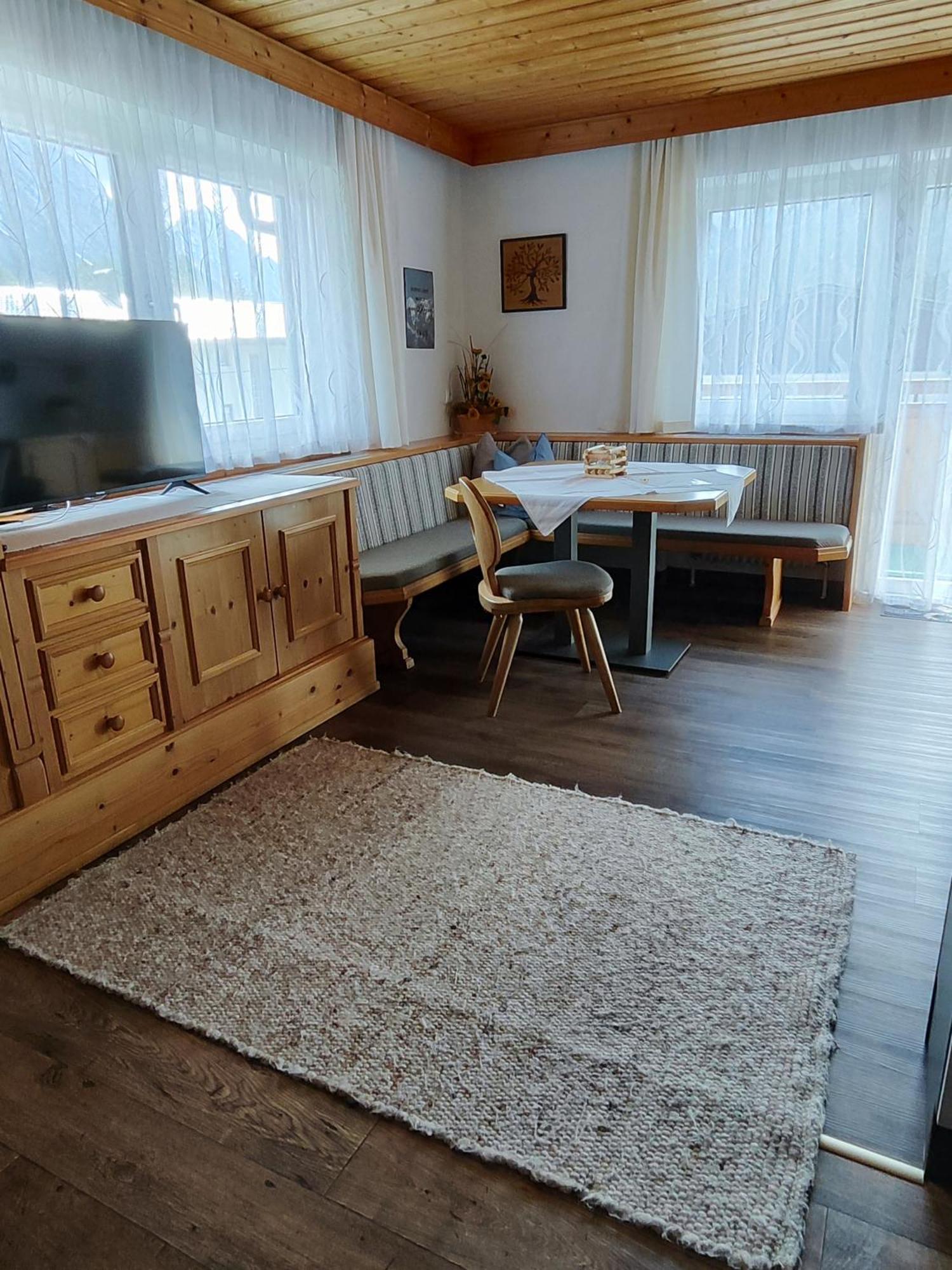 Apartmenthaus Bader Leutasch Exterior foto